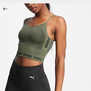 w puma sports bra